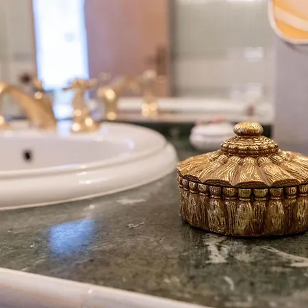 Bed & Breakfast Al 33 Giri Cefalu