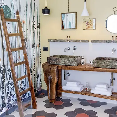 Bed & Breakfast Al 33 Giri Cefalu