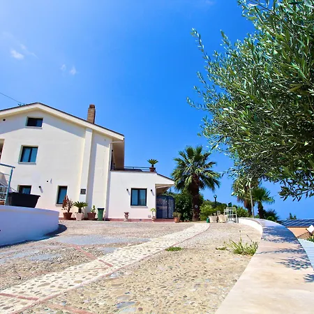 Al 33 Giri Bed and breakfast