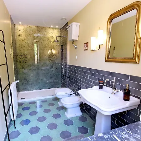 Bed and breakfast Al 33 Giri Cefalú